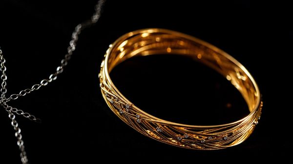 Explorez les tendances des bracelets de haute joaillerie